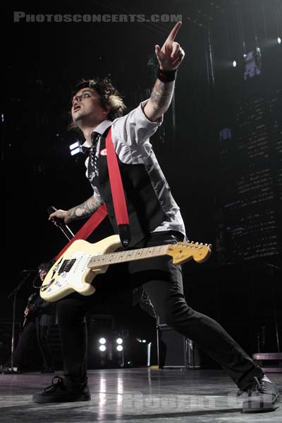 GREEN DAY - 2009-10-04 - PARIS - Bercy - 